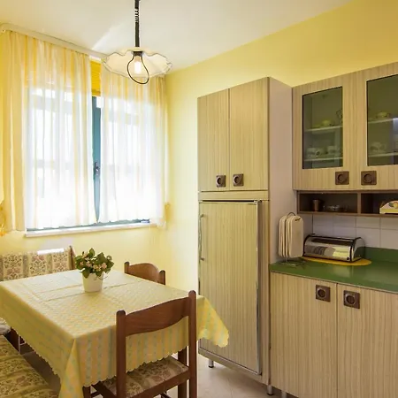 Edita Apartment *